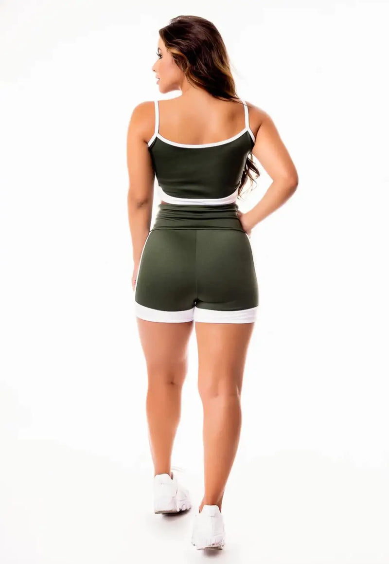 Conjunto Short e Top Verde Militar